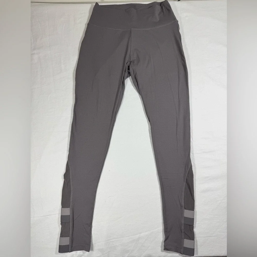Gymshark Womens Slate Lavender High Waisted Athletic Training‎ Leggings Size M